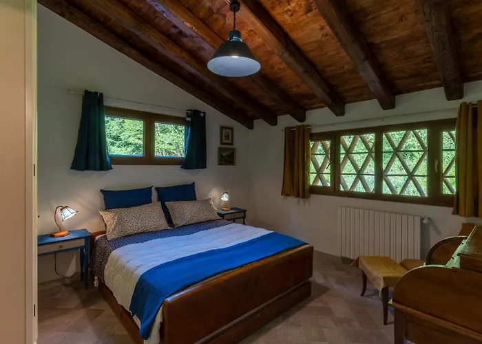 مزرعة للإقامة Il Giaggiolo ريغلو